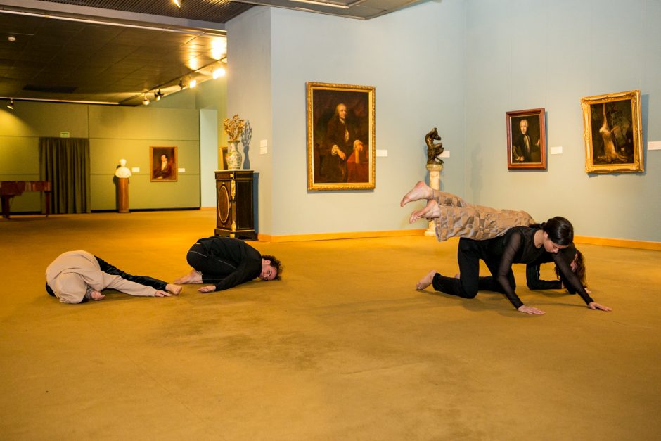 M. Žilinsko dailės galerijoje – šokis, leidžiantis persikūnyti