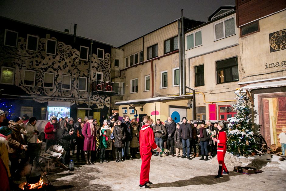 Kiemo galerijoje – viešas menininko V. Jako gimtadienis