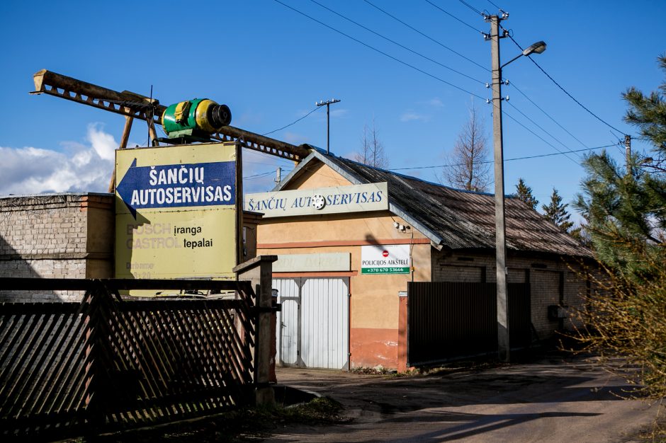 Vargai pardavus automobilį: kaunietį persekioja naujo savininko skolos