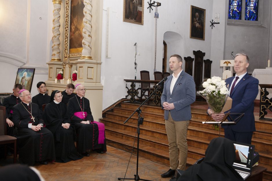 Bažnyčia, dovanojusi Kaunui globėją