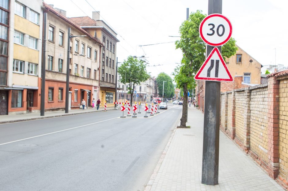 Kelio darbai vienoje pagrindinių Kauno sankryžų