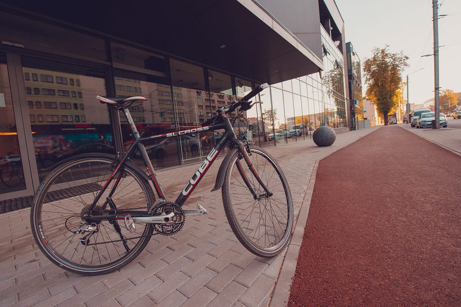 Ilgiausioje Kauno gatvėje – naujas dviračių takas
