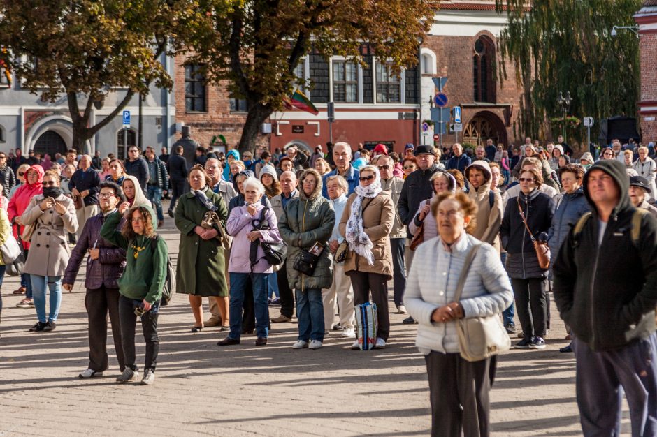 Šventasis Tėvas Kauno rotušės aikštėje