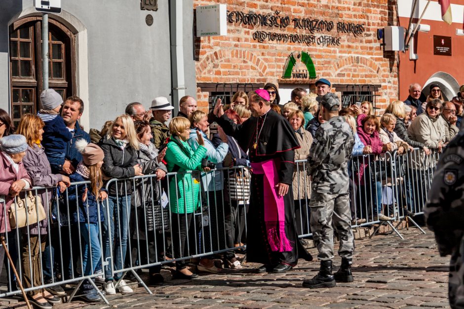 Šventasis Tėvas Kauno rotušės aikštėje