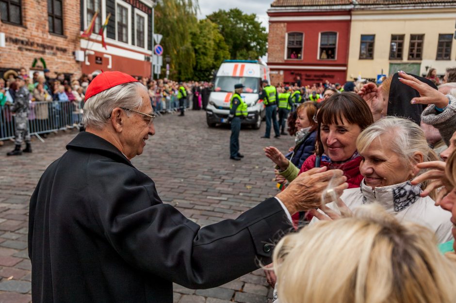 Šventasis Tėvas Kauno rotušės aikštėje