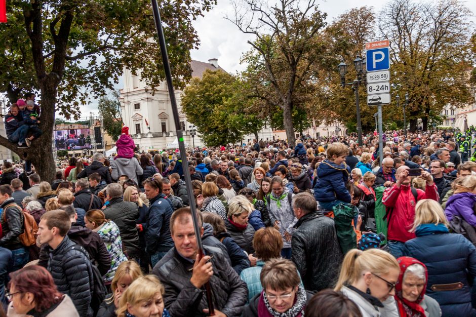 Šventasis Tėvas Kauno rotušės aikštėje