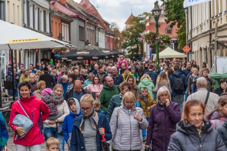 Šventasis Tėvas Kauno rotušės aikštėje