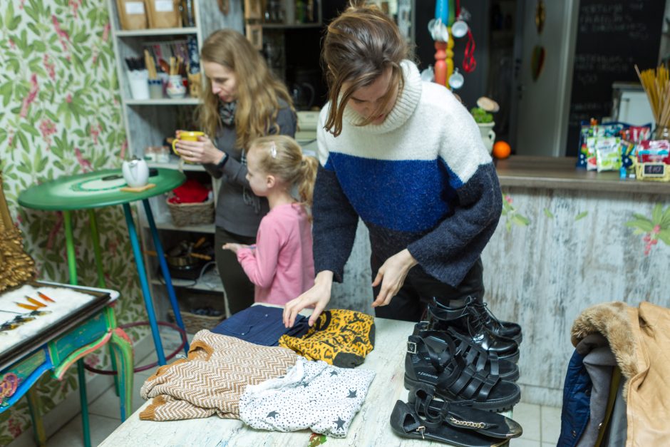 Kaune gyva iniciatyva – pratęsk drabužiui gyvenimą