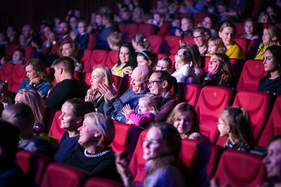 Kalėdiniame „Tele Bim-Bam“ ture – šventinės nuotaikos ir pokalbiai su gerbėjais