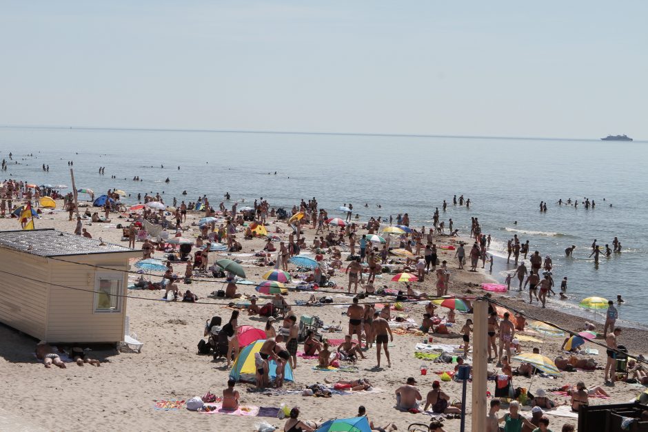 Paplūdimiuose prognozuojamas karštas savaitgalis