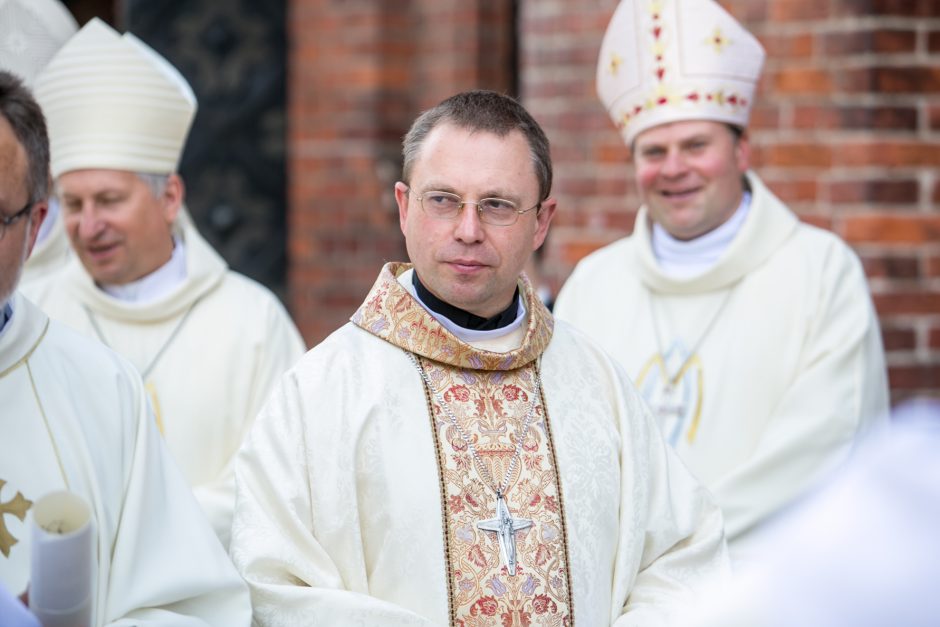 Kaune įšventintas naujas vyskupas A. Jurevičius