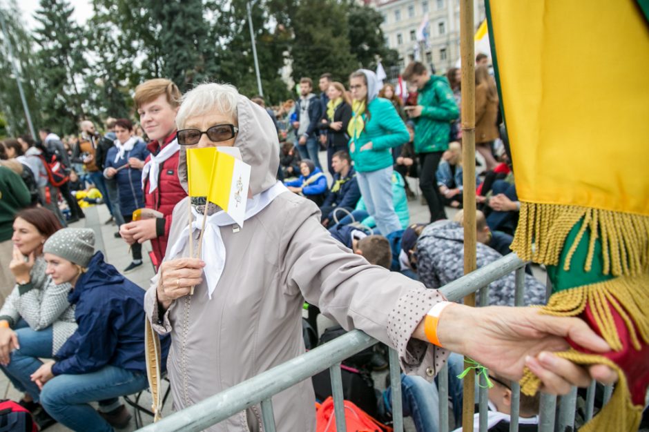 Jaunimas laukia popiežiaus Pranciškaus