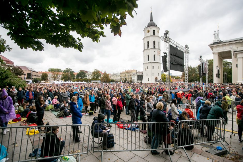 Šventasis Tėvas jaunimui: nepamirškite savo šaknų