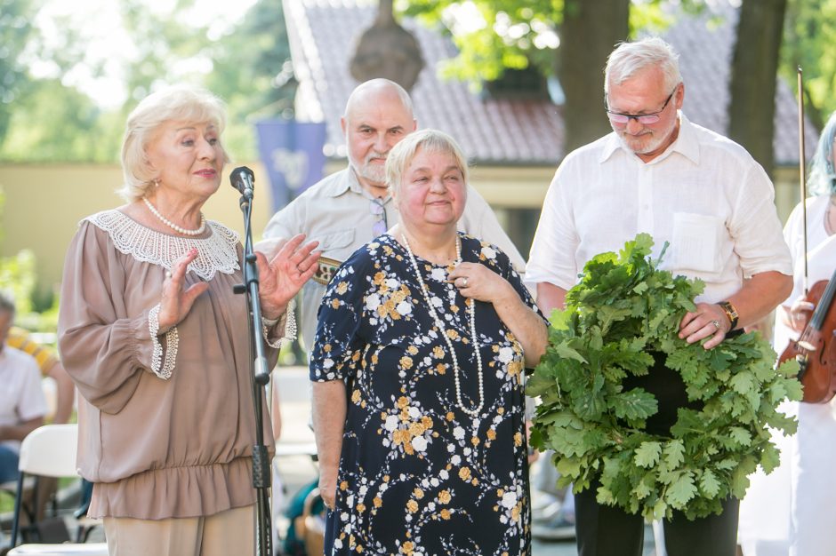 Pagerbta „Poezijos pavasario“ laureatė D.Zelčiūtė