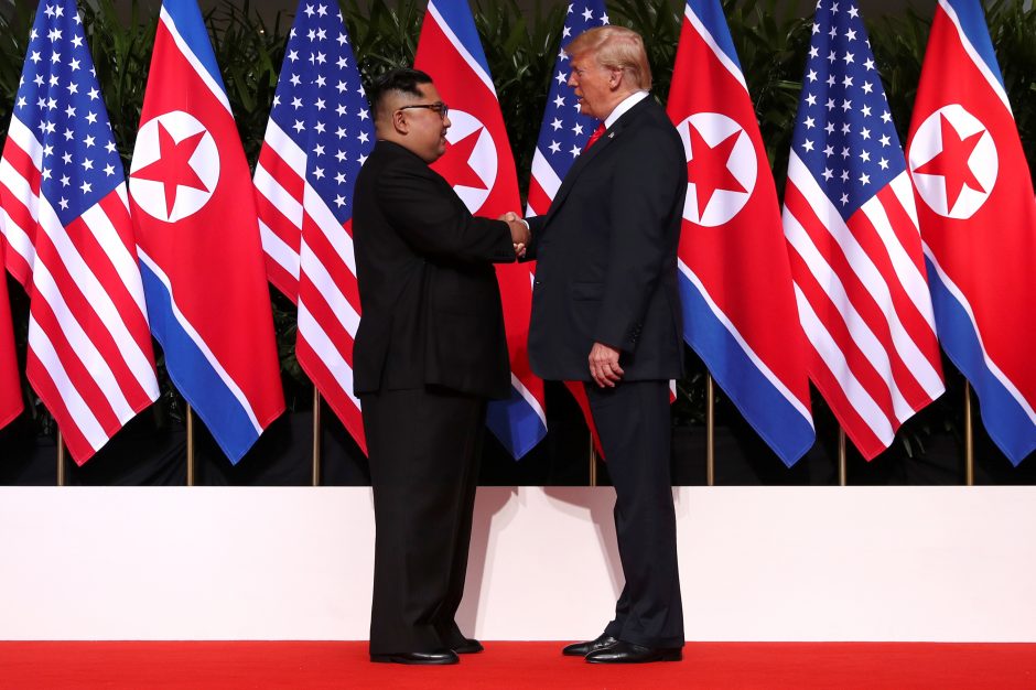 D. Trumpas: susitikimas su Kim Jong Unu padėjo pasauliui išvengti katastrofos