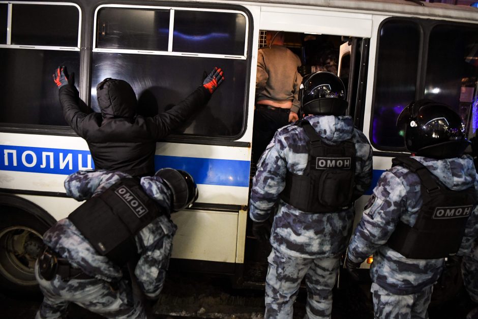 Rusijoje tęsiasi A. Navalno šalininkų protestai