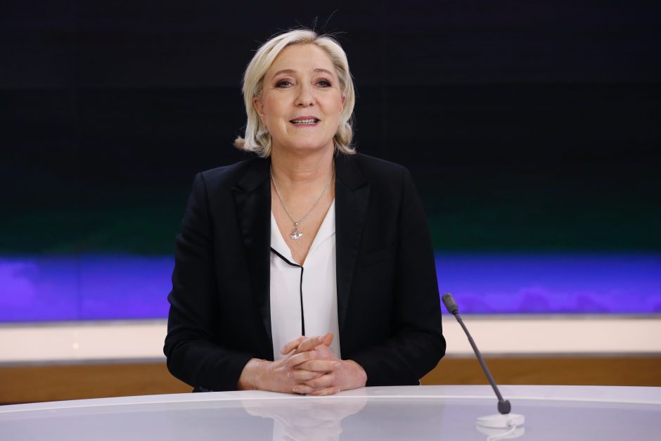 M. Le Pen laikinai nusišalino nuo vadovavimo savo partijai