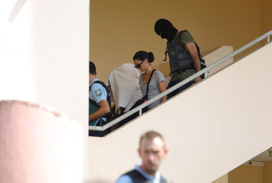 Prancūzijos Reunjono saloje džihadistas sužeidė du policininkus