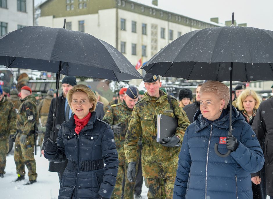 D. Grybauskaitės susitikimas su Vokietijos gynybos ministre