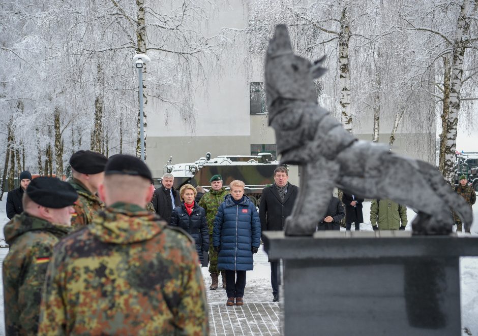 D. Grybauskaitės susitikimas su Vokietijos gynybos ministre