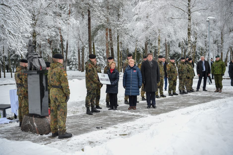 D. Grybauskaitės susitikimas su Vokietijos gynybos ministre