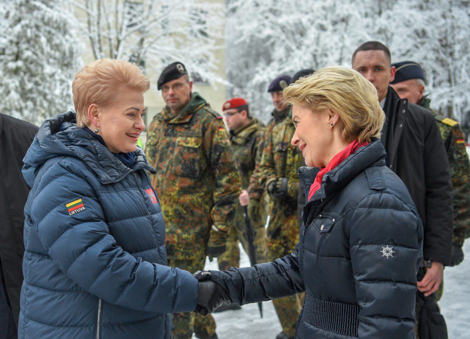 D. Grybauskaitės susitikimas su Vokietijos gynybos ministre