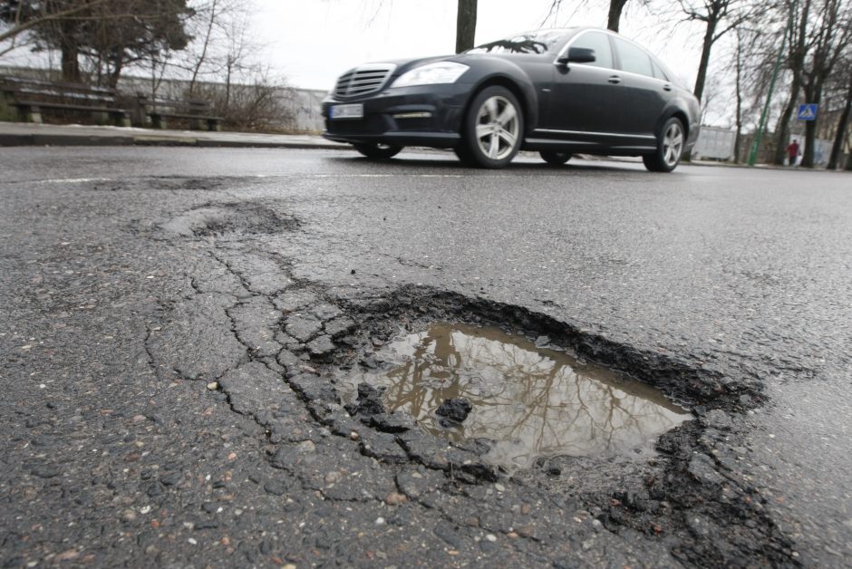 Uostamiestį prižiūrinčios tarnybos ruošiasi pavasariniams darbams