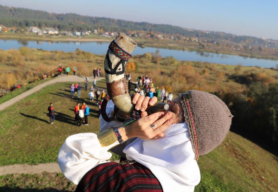 Dviračių žygis: įspūdingiausi vaizdai – nuo Pyplių piliakalnio