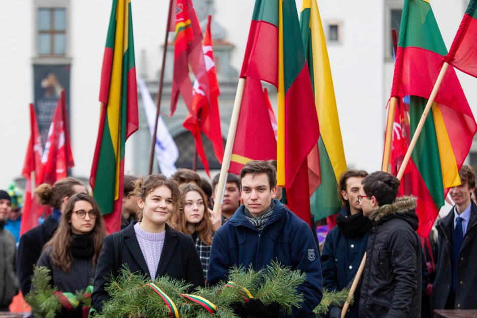 Pasipuošęs Vilnius švenčia 101-uosius Nepriklausomybės atkūrimo metus