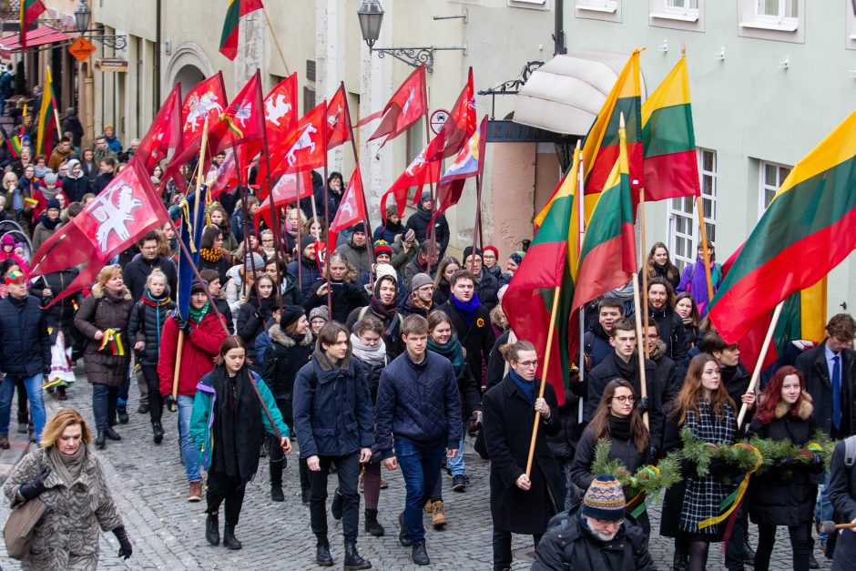 Pasipuošęs Vilnius švenčia 101-uosius Nepriklausomybės atkūrimo metus