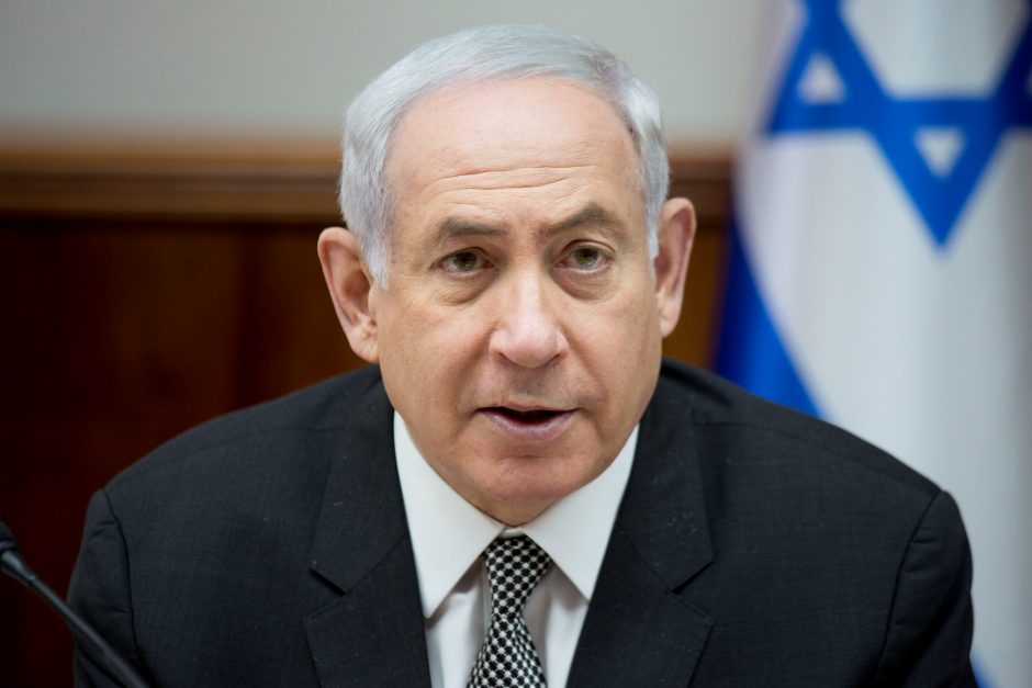 B. Netanyahu šeima šmeižto byloje išsikovojo 29 tūkst. eurų kompensaciją