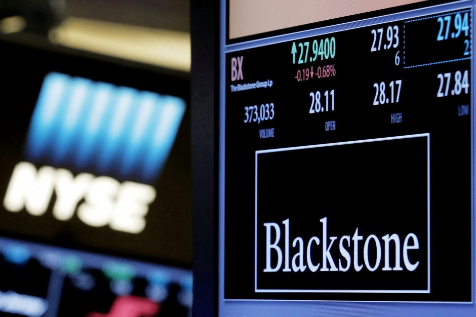 Politologai: „Blackstone“ investicija didins JAV dėmesį Baltijos šalims