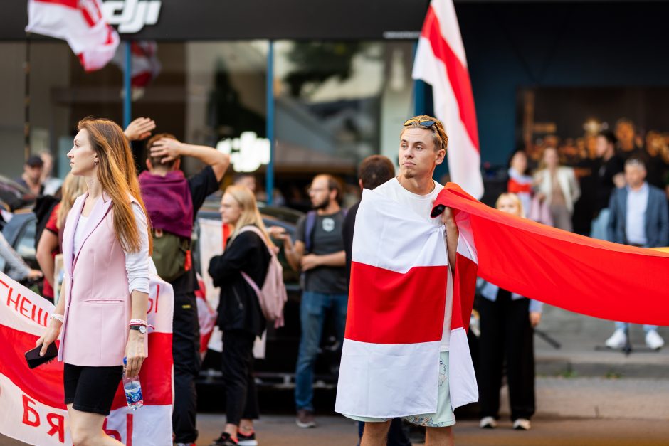 Orumo žygis nuo Katedros aikštės iki Baltarusijos ambasados