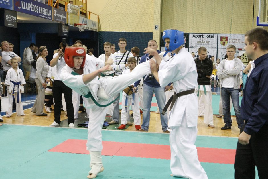 Klaipėdoje išdalijo pirmuosius sportininkų krepšelius