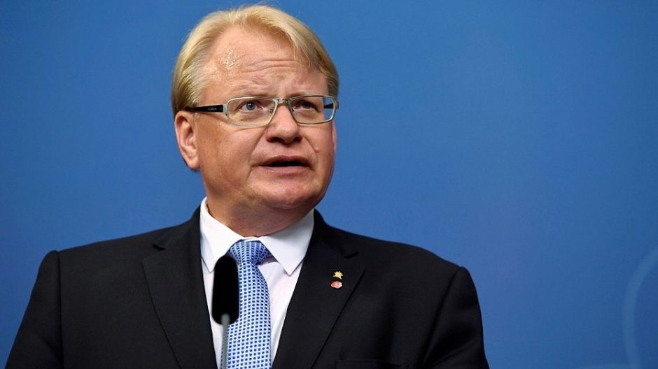 Švedijos gynybos ministras: neramumus Baltijos jūros regione spręstume visi 
