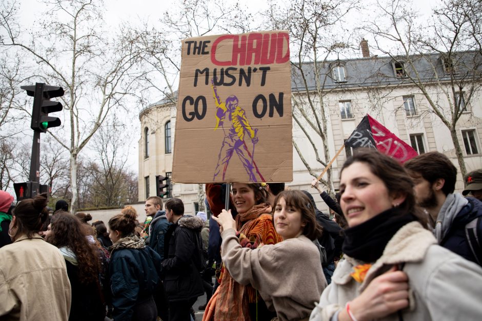 Paryžiuje  40 tūkst. žmonių dalyvavo manifestacijoje kovai su klimato kitimu remti