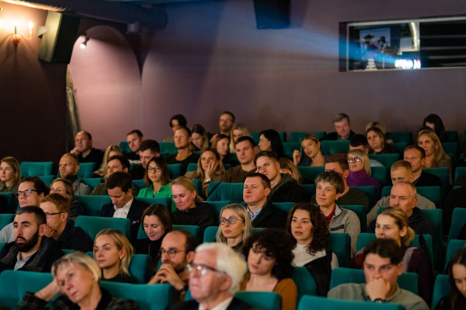 Sporto kino festivalio atidarymas – su būriu olimpiečių ir simboliniu, Kanų dėmesio sulaukusiu filmu