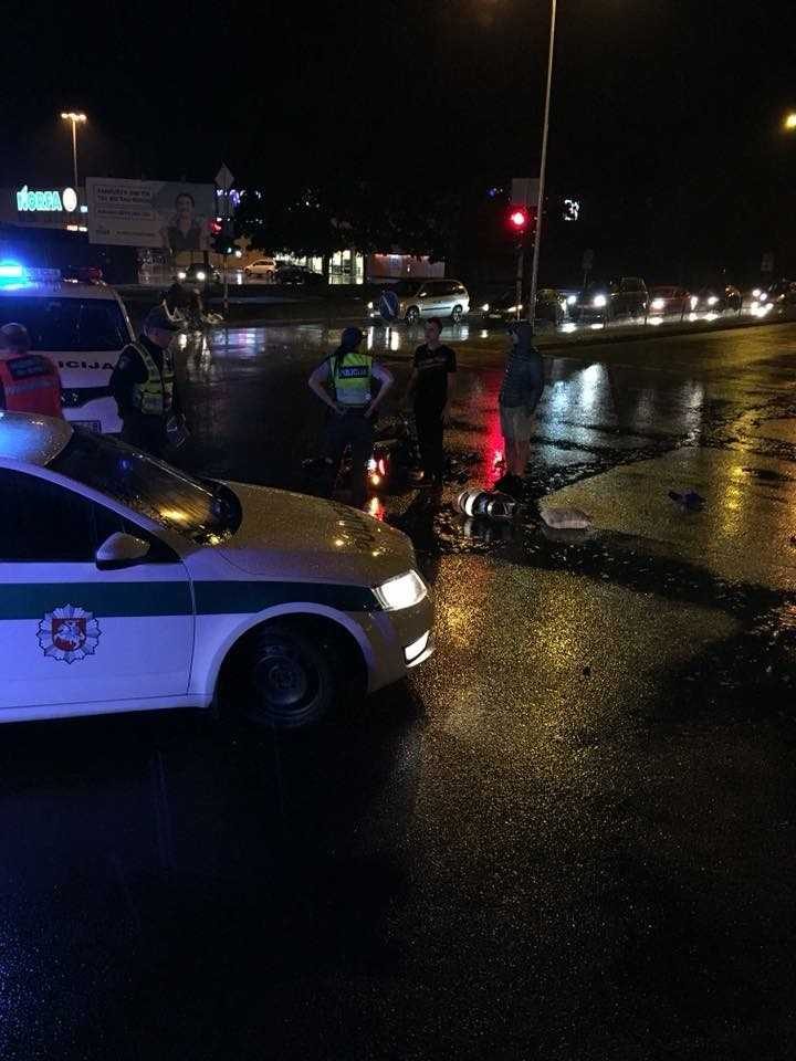 Avarija Panevėžyje: sužalotas su BMW susidūręs motociklininkas