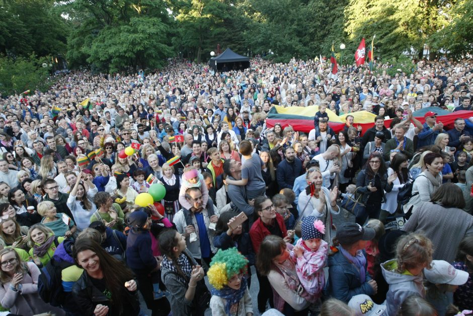 Klaipėdą drebino „Tautiška giesmė“