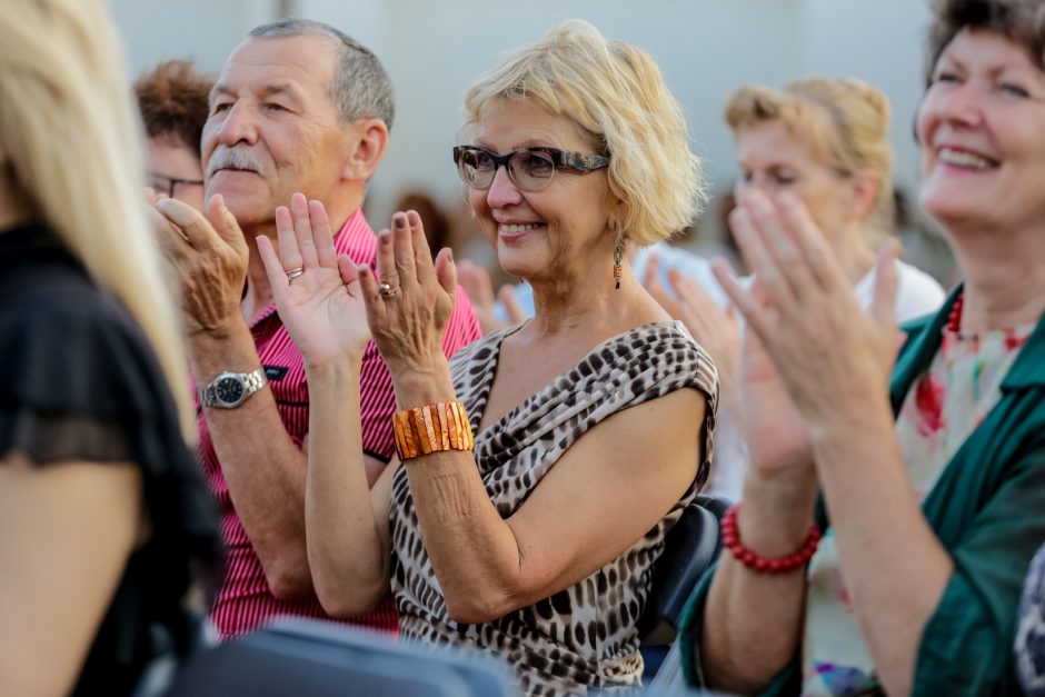 Pažaislyje – skambi festivalio „Purpurinis vakaras” įžanga