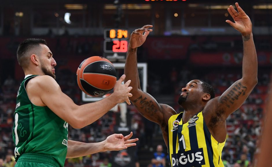 Eurolygos pusfinalyje „Žalgiris“ nusileido „Fenerbahce“ krepšininkams