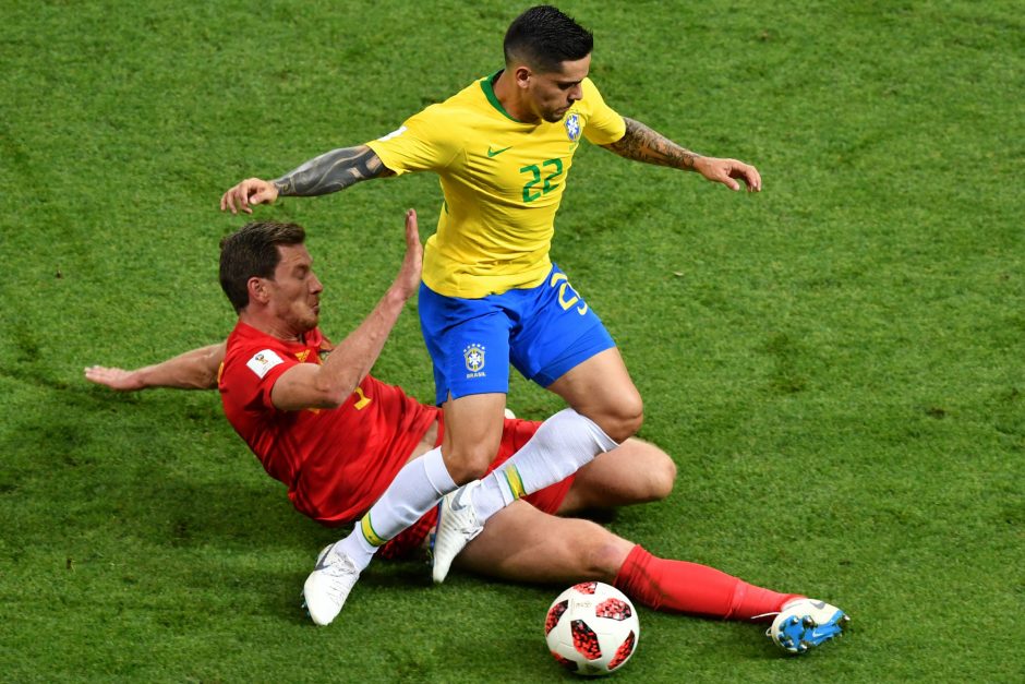 Belgijos futbolininkai įveikė brazilus ir pateko į čempionato pusfinalį