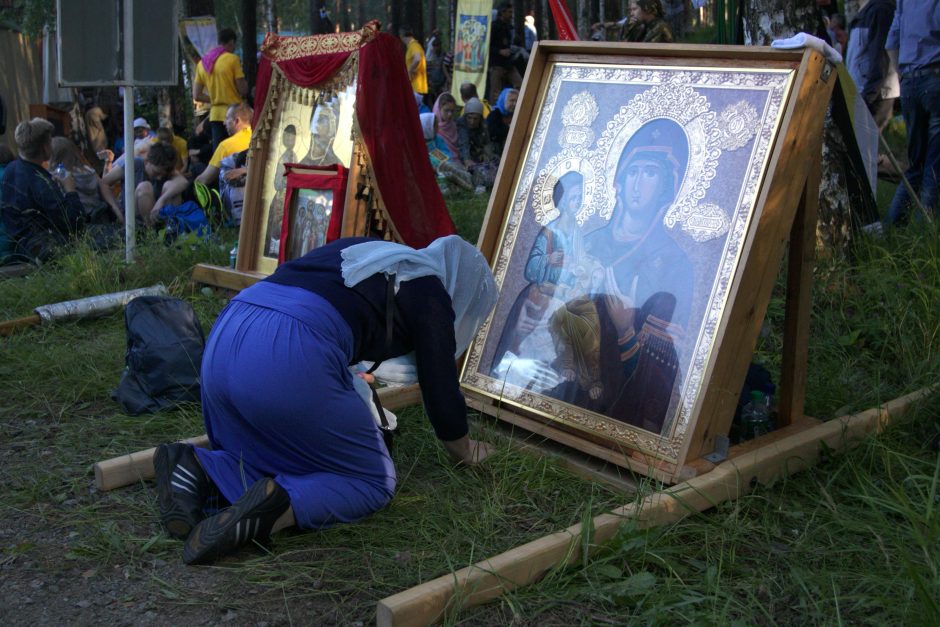 Rusijoje 100 tūkst. žmonių paminėjo paskutinio caro egzekuciją