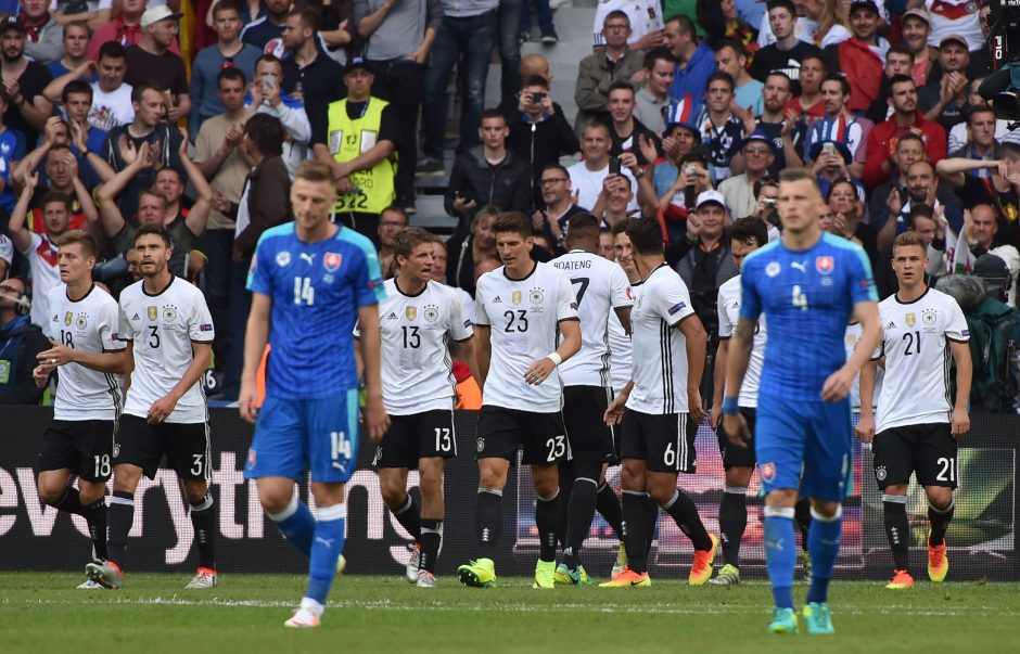 Slovakus sutriuškinę vokiečiai – „Euro 2016“ ketvirtfinalyje