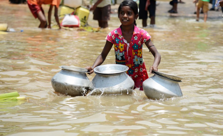 Potvynių paveiktoje Indijoje nuo žaibų žuvo 21 žmogus