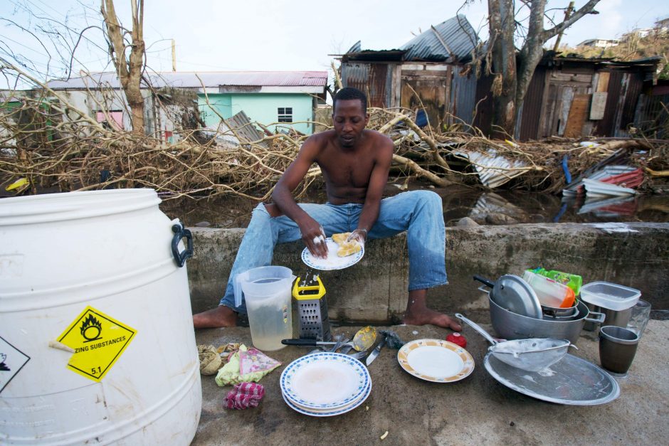 Lietuva skyrė paramą nuo uragano nukentėjusiai Dominikai