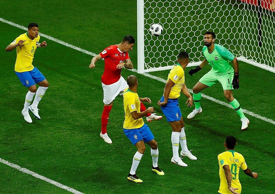 Pasaulio futbolo čempionatas: nemalonų siurprizą pateikė ir Brazilijos rinktinė