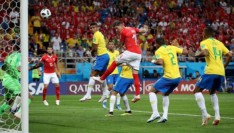 Pasaulio futbolo čempionatas: nemalonų siurprizą pateikė ir Brazilijos rinktinė