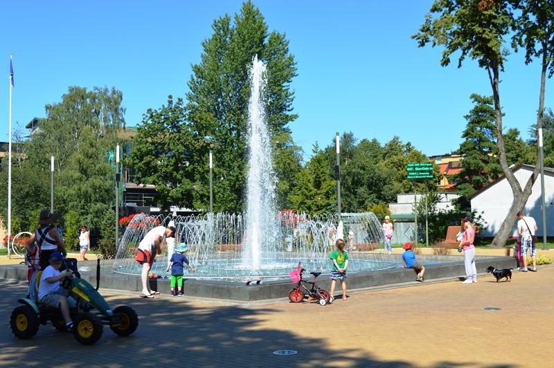 Gėrėtis muzikinio fontano šou tapo dar patogiau