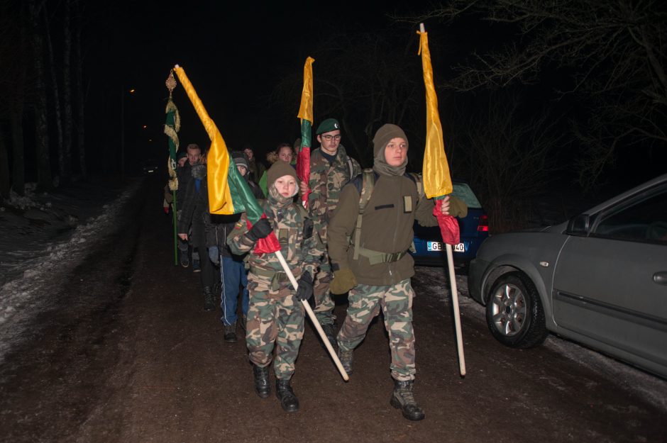 Į naktinį žygį partizanų takais leidosi daugiau nei 1,2 tūkst. žygeivių 